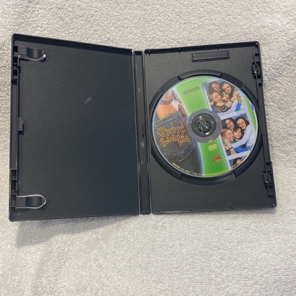 The Sisterhood of the Traveling Pants DVD - Widescreen Edition - Picture 3 of 5